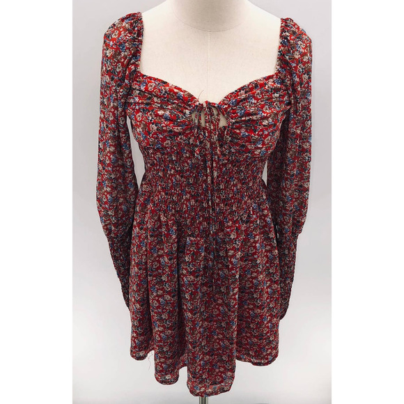 PrettyLittleThing Dresses & Skirts - Pretty Little Thing Red/ Floral Print Long Sleeve Mini Sweetheart Dress NWT- 6